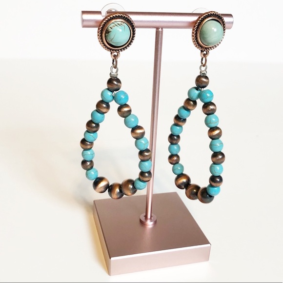 Genuine turquoise & Navajo pearl earrings - Picture 3 of 3